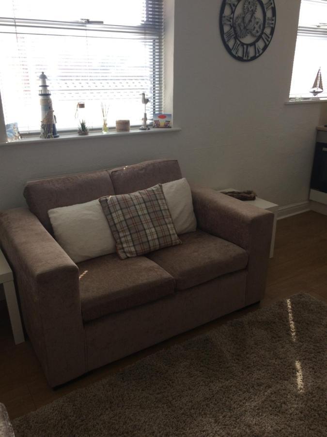 Lovely Little Flat By The Sea In Cleethorpes Exteriör bild